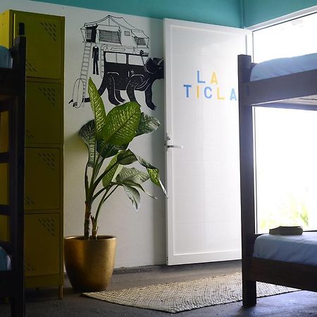 Hostal Olas Altas Manzanillo Exterior photo