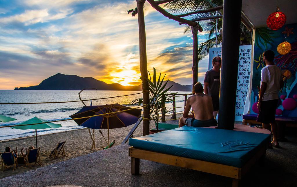Hostal Olas Altas Manzanillo Exterior photo