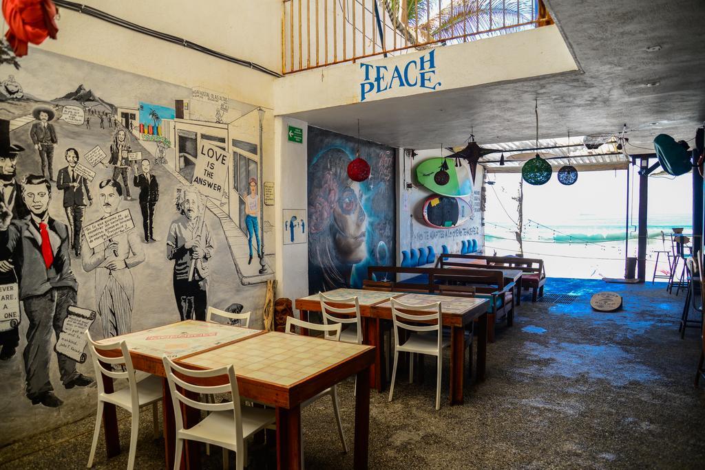Hostal Olas Altas Manzanillo Exterior photo